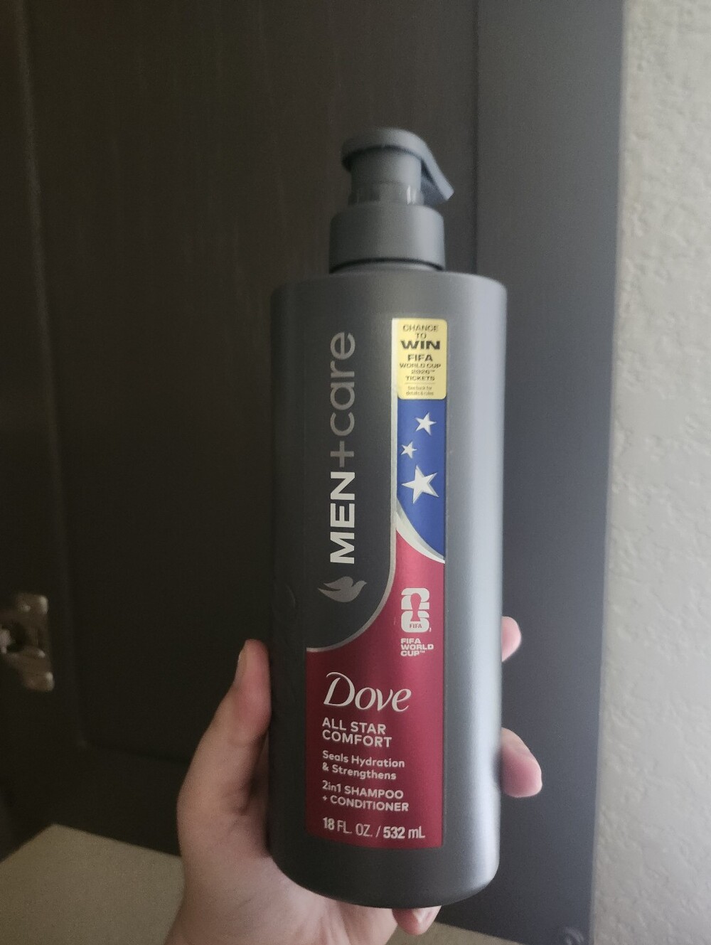 Dove Men+Care All Star Comfort 2-in-1 Shampoo + Conditioner — Gray and Red